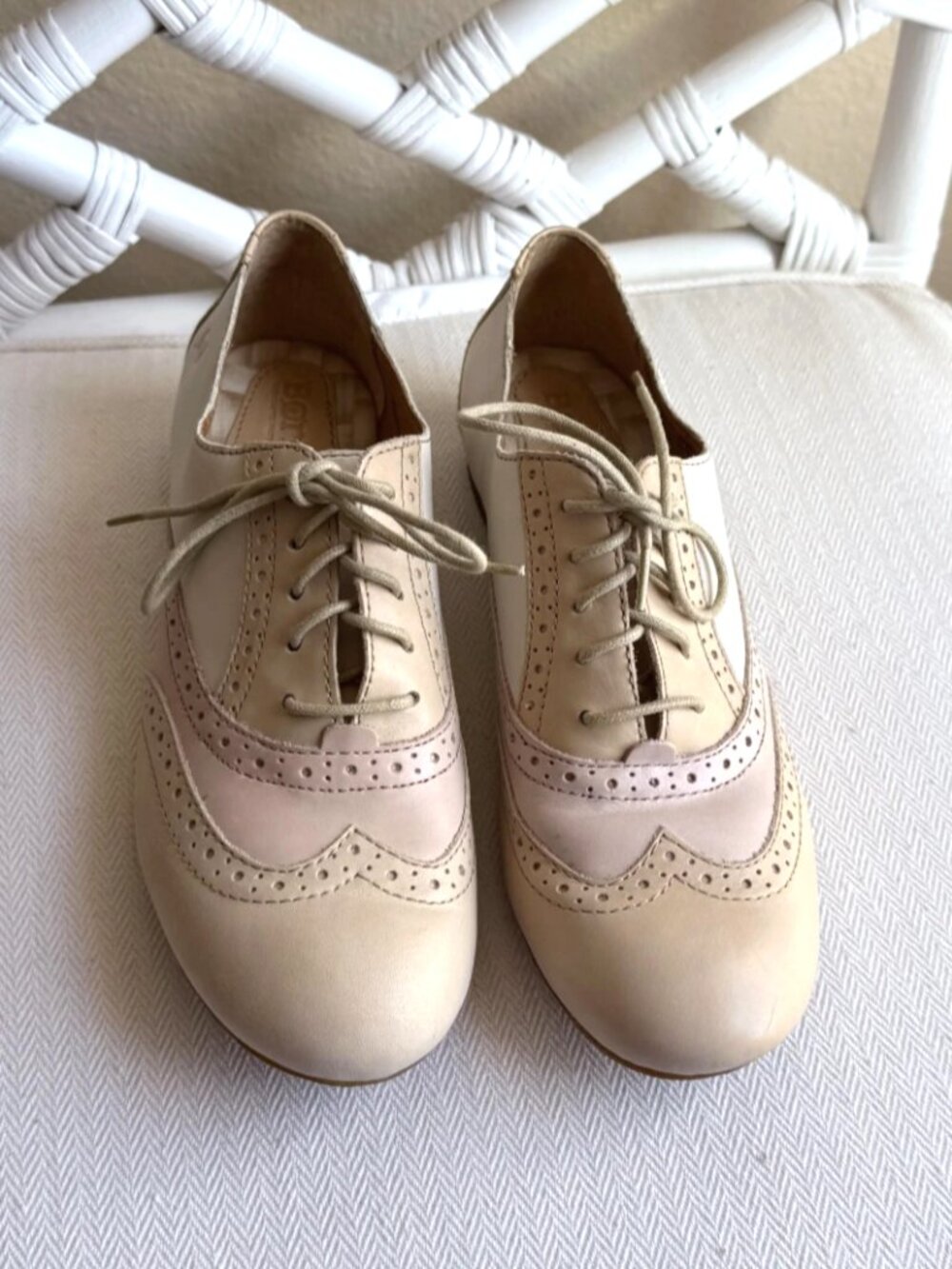 Born Bristol Women's Colorblock Leather Wingtip Oxfords Brogues 7M Style D37037 - Picture 8 of 13